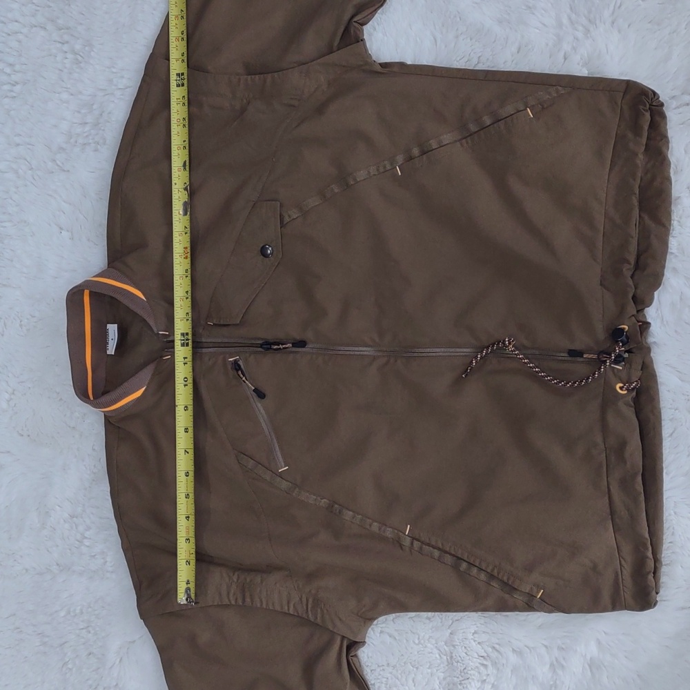 GYMSHARK JACKET. - Picture 9 of 17